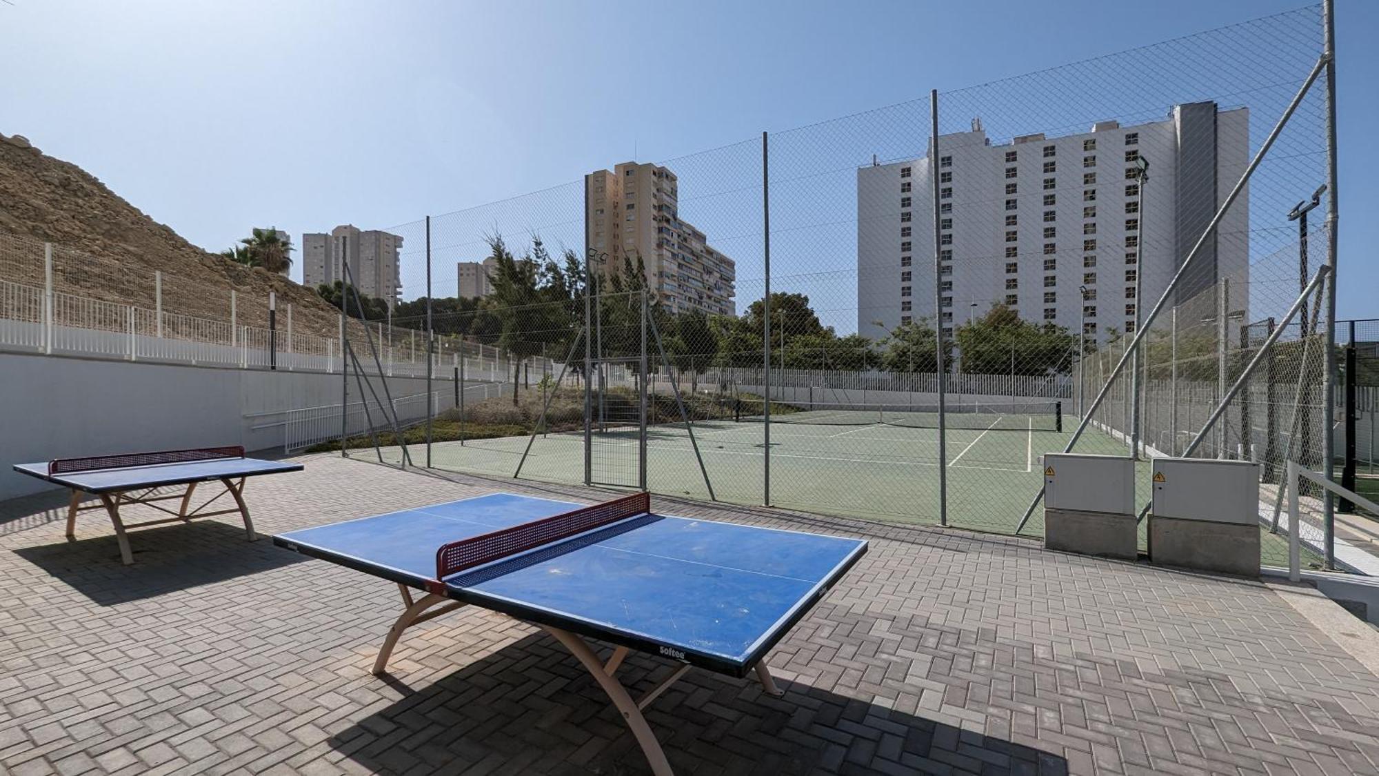 Sunset Waves Retreat Apartment Benidorm Exterior photo