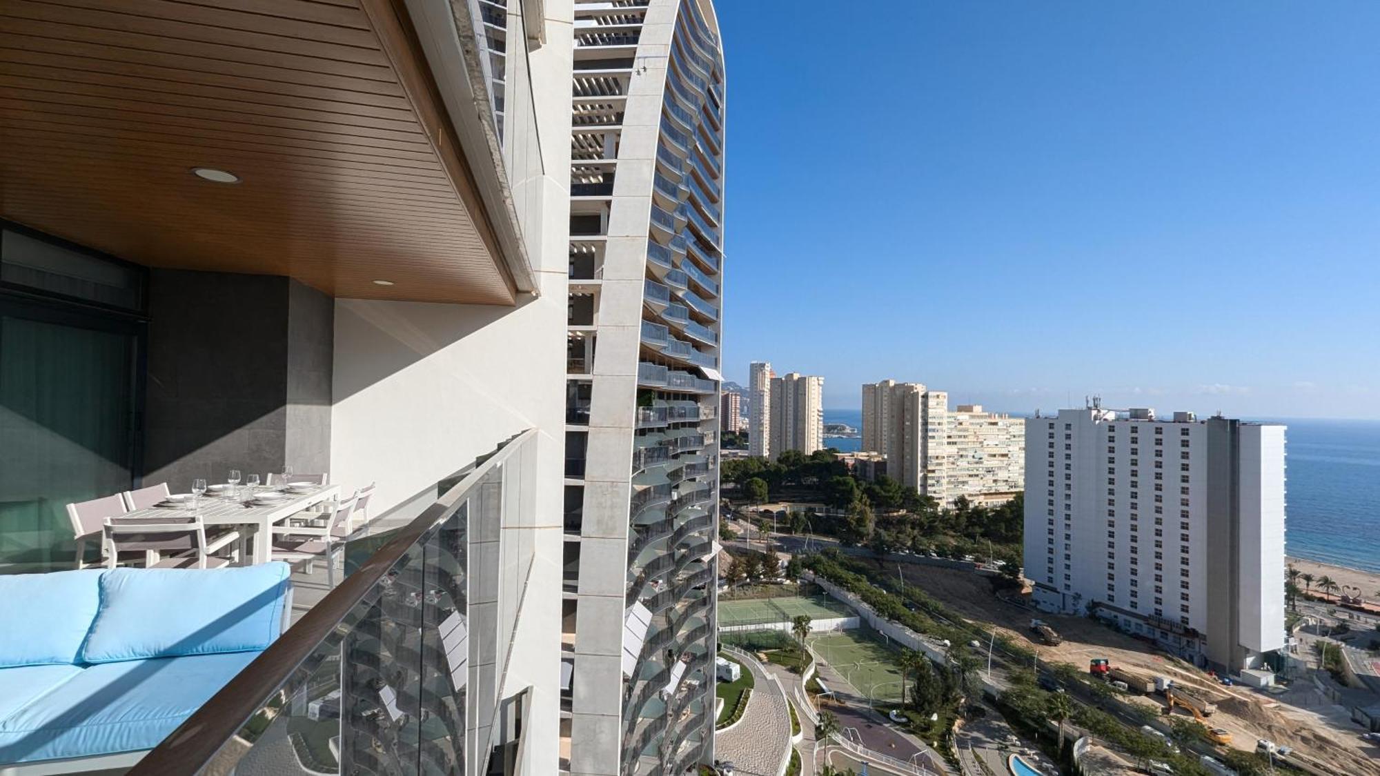 Sunset Waves Retreat Apartment Benidorm Exterior photo